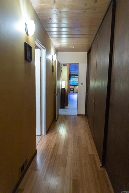 3216 Fair Oaks Ln, Spring Valley CA: https://media.crmls.org/mediaz/ea9be90d-3740-41ae-9c35-933e8618c08c.jpg