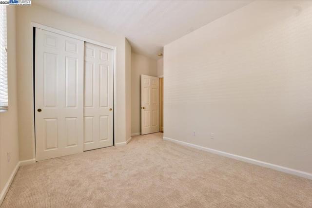 5615 Applegate Way, Dublin CA: https://media.crmls.org/mediaz/ea9c5454-fadf-4043-973e-039ed9999067.jpg