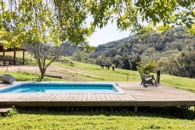 20215 Cachagua Road, Carmel Valley CA: https://media.crmls.org/mediaz/ea9d7bd1-7e69-413c-90c6-287b075538ea.jpg