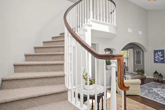 1990 Willowbrook Drive, Oceanside CA: https://media.crmls.org/mediaz/ea9e8328-7c76-4609-956f-be7a9945cf75.jpg
