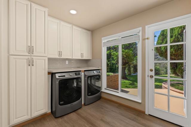 Detail Gallery Image 6 of 59 For 11460 Pinehurst Dr, Lakeside,  CA 92040 - 4 Beds | 3/1 Baths