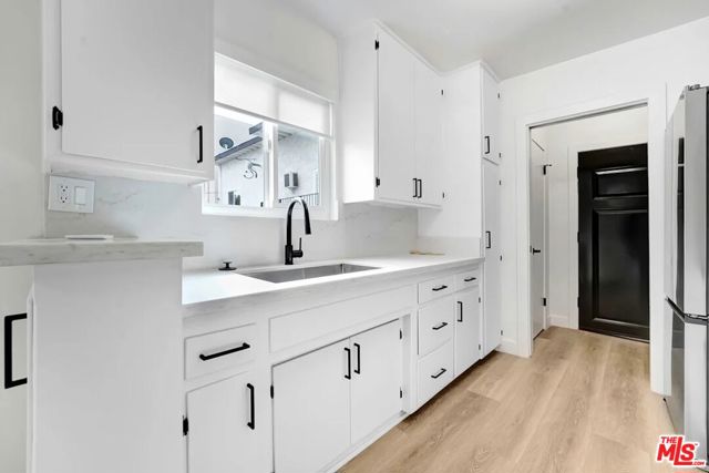 1140 N Ogden Drive, West Hollywood CA: https://media.crmls.org/mediaz/ea9f6202-5952-4bd7-8802-6f8f01601786.jpg