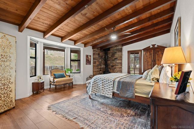 Image 17 of 73 For 25394 Mesa Grande Rd