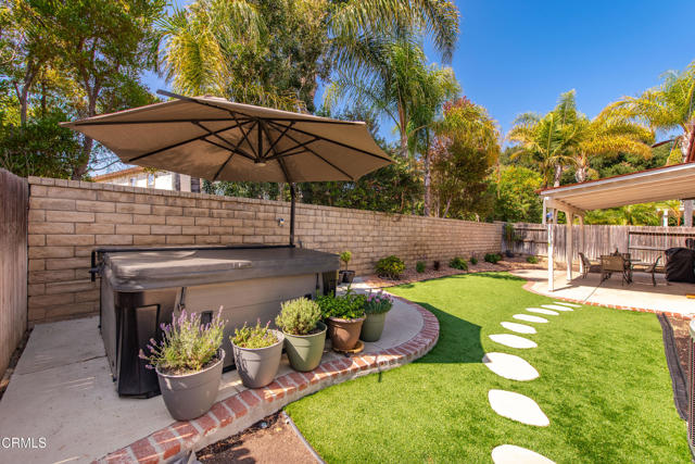 5091 Via Fresco, Camarillo CA: https://media.crmls.org/mediaz/eaa0f256-fba8-4fd1-8a10-e68cf87572b5.jpg