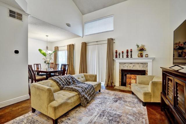 36184 Toulouse Street, Newark CA: https://media.crmls.org/mediaz/eaa117e0-59e7-4c51-9029-b416329b5dcd.jpg