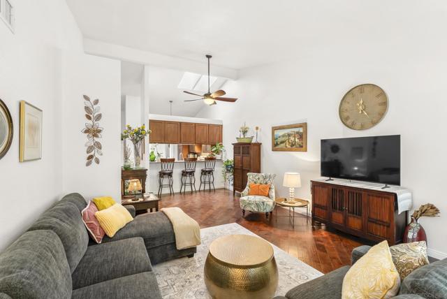 17909 Avenida Alozdra, San Diego CA: https://media.crmls.org/mediaz/eaa2c576-88c5-4e03-8308-b0ed0d7f561f.jpg