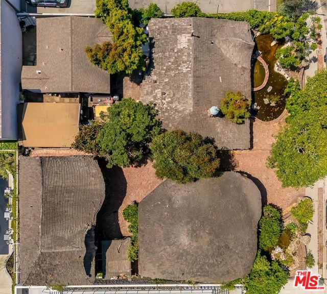 3825 Dunn Drive, Culver City CA: https://media.crmls.org/mediaz/eaa3adfa-89e7-4f64-b1f2-26c8969c54dd.jpg