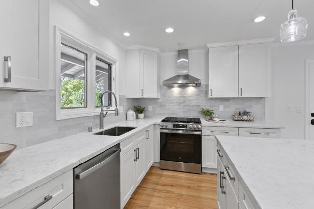 2168 Blossom Crest Way, San Jose CA: https://media.crmls.org/mediaz/eaa400c4-5ced-4506-8ac9-62a31e236f54.jpg