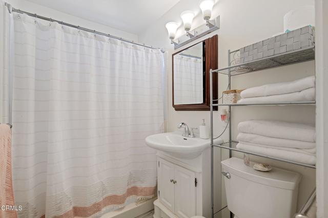 10800 Calle Real, Goleta CA: https://media.crmls.org/mediaz/eaa459e6-4d63-411c-9407-3442542513cc.jpg