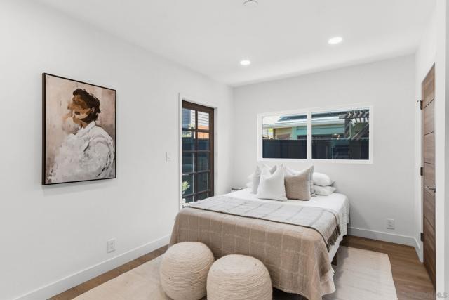 3006 Fir St, San Diego CA: https://media.crmls.org/mediaz/eaa4fb60-0cbf-43bc-97ca-570e122ca15c.jpg