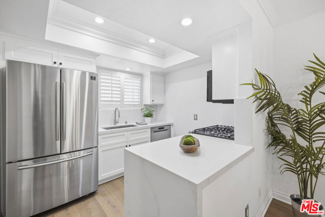 4164 Tujunga Avenue, 103 photo 15