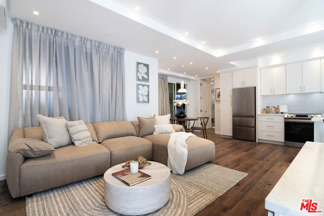 1623 S Bedford Street, Los Angeles CA: https://media.crmls.org/mediaz/eaa6812d-5ea3-4cf1-9fae-f5168cb2477f.jpg