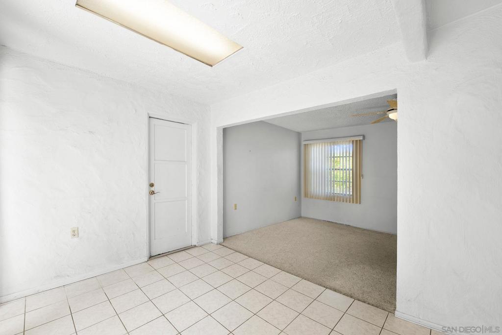 16371 Bernardo Oaks Dr - photo 15