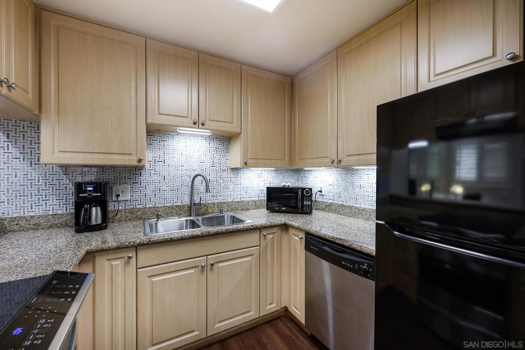 10056 Maya Linda Rd - photo 17