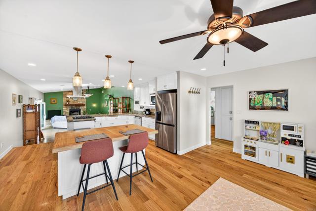 Detail Gallery Image 2 of 55 For 4557 Toni Ln, La Mesa,  CA 91942 - 3 Beds | 2 Baths