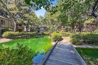 505 Cypress Point Drive, Mountain View CA: https://media.crmls.org/mediaz/eaad4ca6-81fb-4714-a439-e652148975d5.jpg