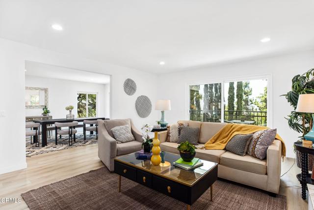 709 Wilson Court, Burbank CA: https://media.crmls.org/mediaz/eaad9580-6ba8-4253-8ed0-de21a950f1c3.jpg