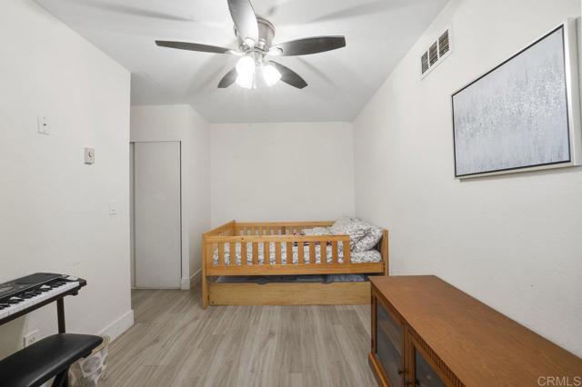 1450 Melrose Avenue, Chula Vista CA: https://media.crmls.org/mediaz/eaada69e-03e8-4709-9715-34454c318e2e.jpg