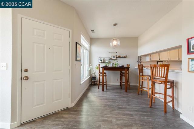 609 Commodore Dr, Richmond CA: https://media.crmls.org/mediaz/eaae0b3b-8b8d-44e8-8973-0c4fd61482bf.jpg