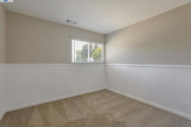 7942 Vomac Rd, Dublin CA: https://media.crmls.org/mediaz/eaae4ba1-ae56-42d8-aa9c-d48991ca78d2.jpg
