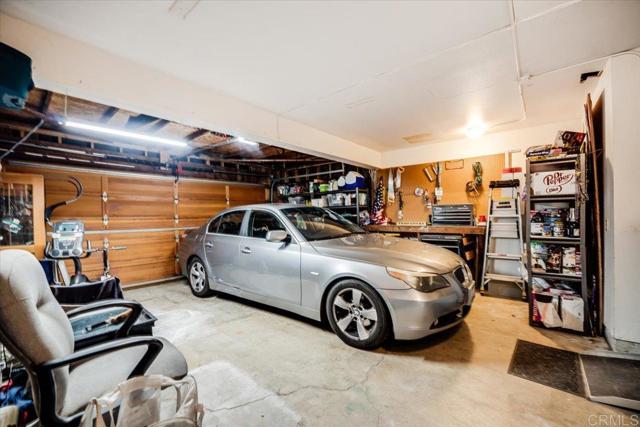 Detail Gallery Image 33 of 55 For 9068 Ellingham St, San Diego,  CA 92129 - 4 Beds | 3 Baths