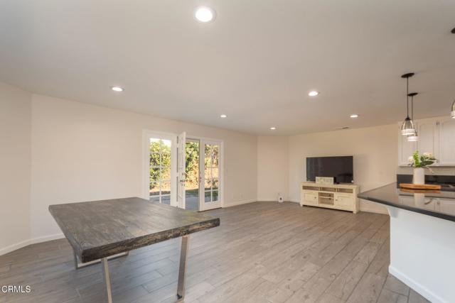 Detail Gallery Image 9 of 38 For 1901 Ivanhoe Ave, Oxnard,  CA 93030 - 3 Beds | 2/1 Baths