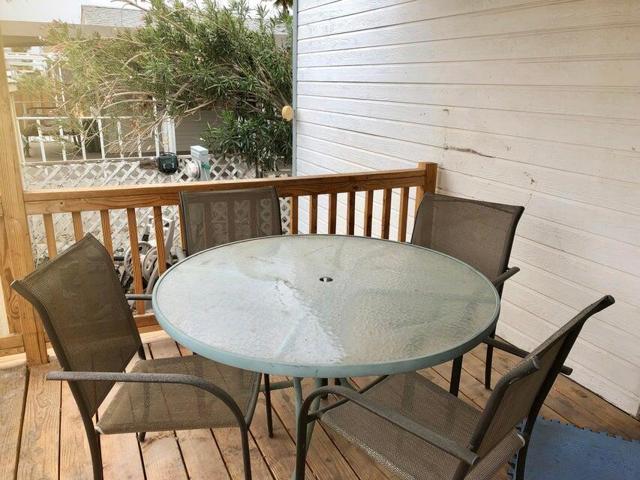 74711 Dillon Road, Desert Hot Springs CA: https://media.crmls.org/mediaz/eaafd3d9-26dc-45c3-b446-d19e95a5662e.jpg