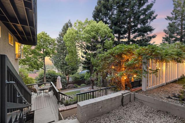 29 Kirkwood Way, San Carlos CA: https://media.crmls.org/mediaz/eab13591-0f26-4991-92aa-5d9b24d3f259.jpg