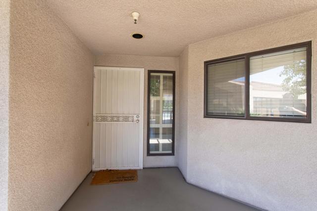 255 S Avenida Caballeros, Palm Springs CA: https://media.crmls.org/mediaz/eab19693-1d43-49d4-ba32-00312bc49de2.jpg