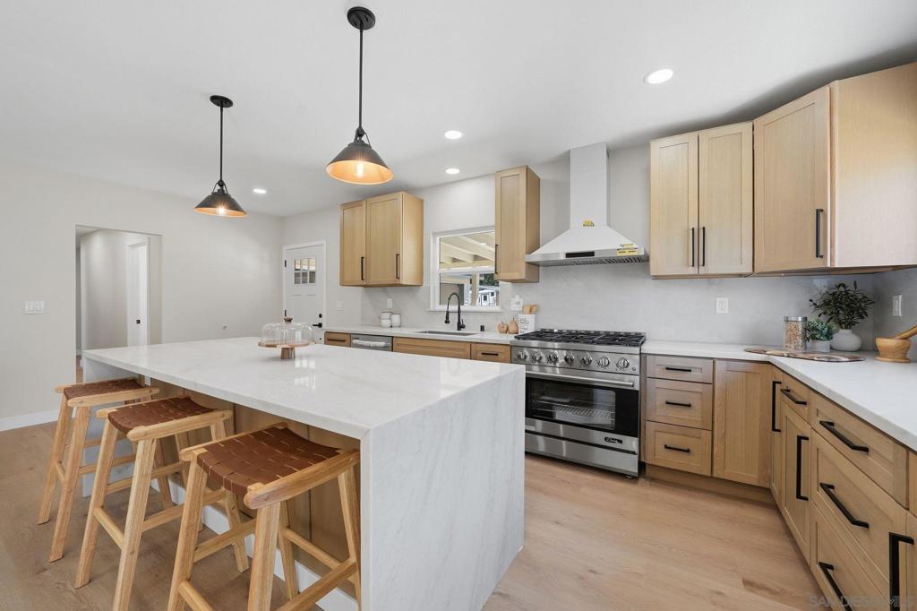 14212 Tobiasson Rd - photo 4
