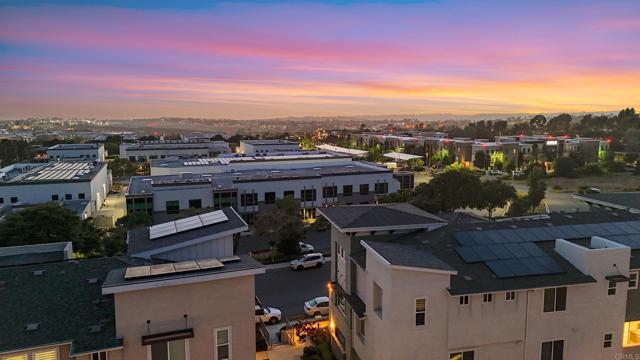 6132 Colt Place, Carlsbad CA: https://media.crmls.org/mediaz/eab370b7-d26a-485b-920b-3753d2d8cace.jpg