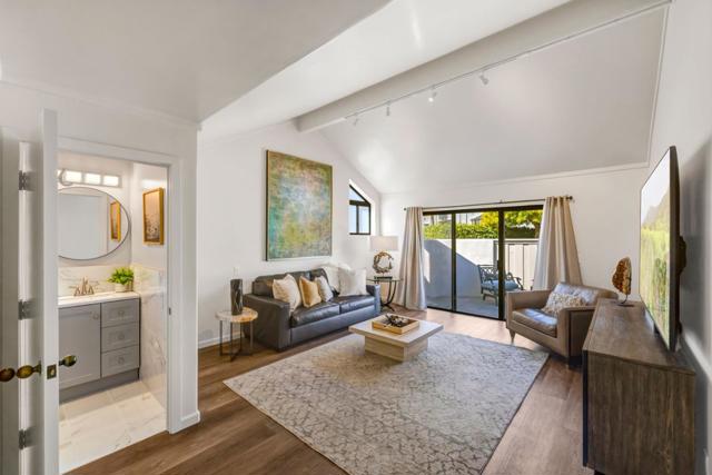 28069 Heron Court, Carmel Valley CA: https://media.crmls.org/mediaz/eab3a519-7e21-4dce-96d7-69edae76b28e.jpg