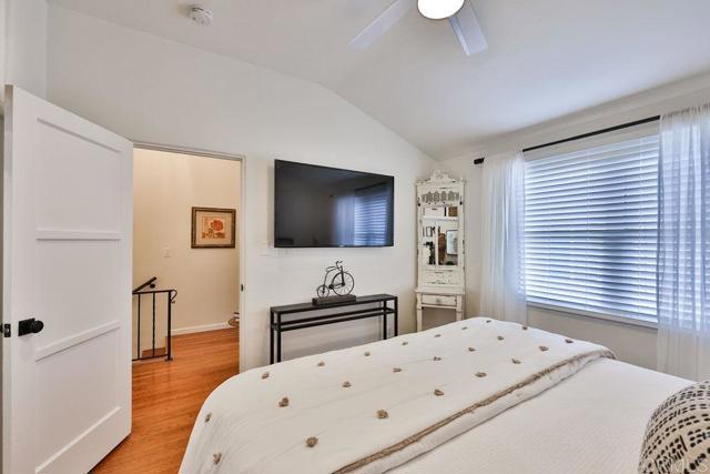 751 G Avenue, Coronado CA: https://media.crmls.org/mediaz/eab3b68b-067d-4091-8fa5-e47b45575ffe.jpg