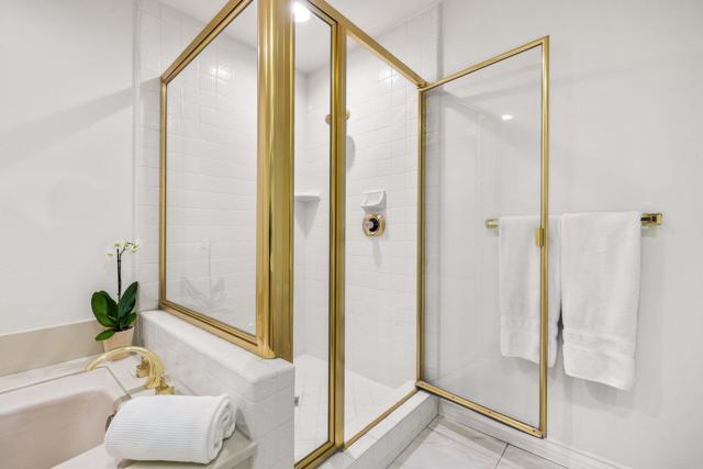 10605 Wimbledon Drive, Rancho Mirage CA: https://media.crmls.org/mediaz/eab421e0-4610-4ae8-84a1-4a20057ed2f1.jpg