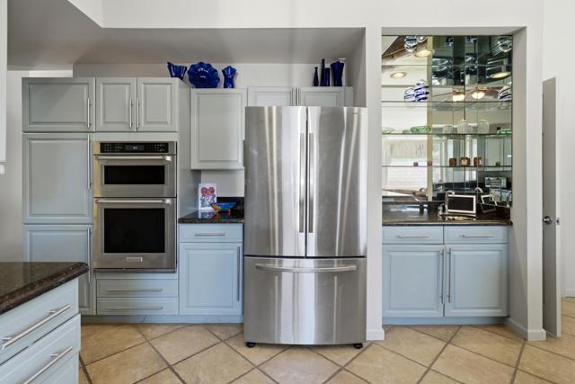 112 Chelsea Circle, Palm Desert, CA 92260