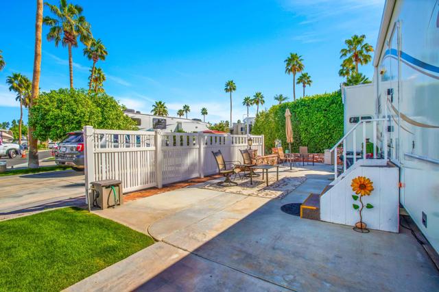 69411 Ramon Rd #463, Cathedral City CA: https://media.crmls.org/mediaz/eab80915-e930-4f54-a233-970a9c2e2319.jpg