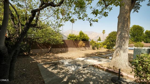 2305 Galbreth Road, Pasadena CA: https://media.crmls.org/mediaz/eab8dc2f-dfef-4868-924e-545c279dc413.jpg
