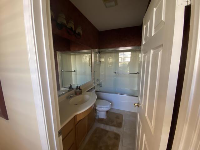 60222 Angora Court, La Quinta CA: https://media.crmls.org/mediaz/eab91fd0-8b12-4a24-a4c0-f42ecb2b2d2d.jpg