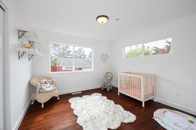 9690 Cabrillo Highway, Moss Beach CA: https://media.crmls.org/mediaz/eaba3c25-be5c-4d34-abcf-a88c5bf34c42.jpg