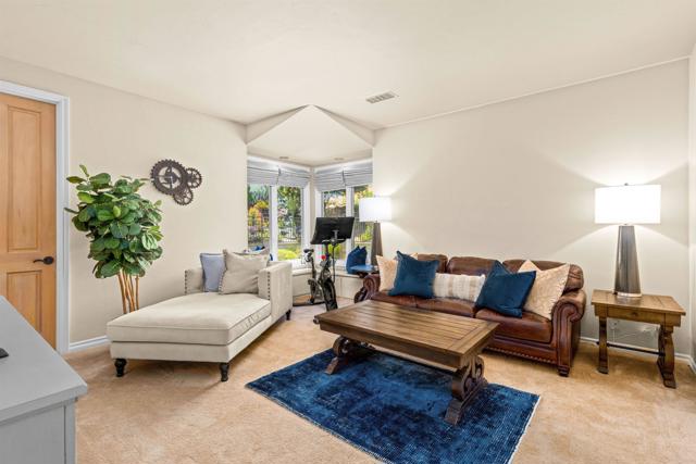 9698 Welk View Drive, Escondido CA: https://media.crmls.org/mediaz/eabbeb05-88e5-4f13-8811-29de785c58b0.jpg