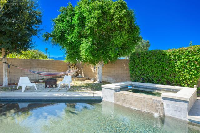 47375 Mangrove Street, Indio CA: https://media.crmls.org/mediaz/eabbefd0-fb6f-4a9c-8c32-cc4b3041e9d5.jpg
