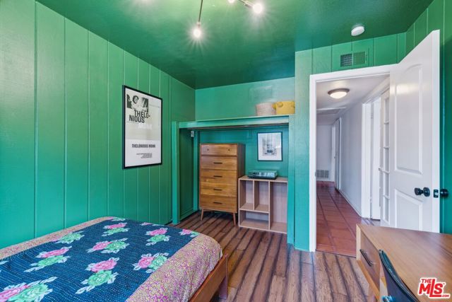 29429 Trailway Lane, Agoura Hills CA: https://media.crmls.org/mediaz/eabc980f-b342-40b3-b7e5-e502ccbc355b.jpg