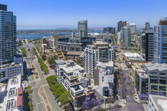 206 Park Blvd, San Diego CA: https://media.crmls.org/mediaz/eabd758b-9388-4189-a2ac-47baba2a2ceb.jpg