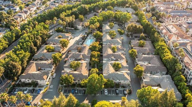 328 Ribbonwood Avenue, San Jose CA: https://media.crmls.org/mediaz/eabf1881-7cf0-4ce3-9c2a-1235d1ff2cf6.jpg