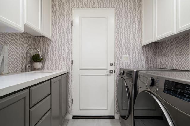 Image 40 of 50 For 320 Bright Rock Drive