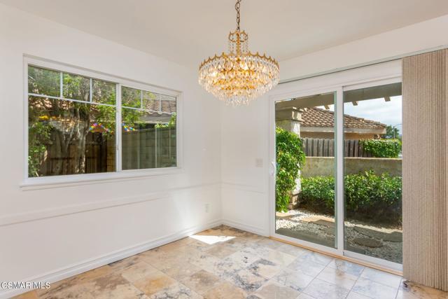 2927 Shirley Drive, Newbury Park CA: https://media.crmls.org/mediaz/eac063db-e8a2-4771-9bf6-83ef9c6e835f.jpg