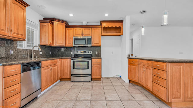 52190 Avenida Rubio, La Quinta CA: https://media.crmls.org/mediaz/eac10e29-35ce-4e13-825e-38e5bb451a55.jpg