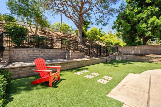 Home for Sale in Vista