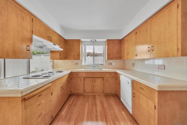 6186 Capri, San Diego CA: https://media.crmls.org/mediaz/eac4c1d8-8118-42f3-be17-2f470e478a52.jpg