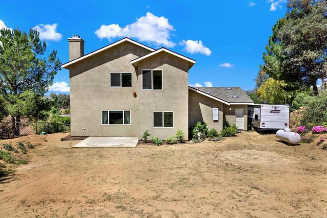 Home for Sale in Ramona